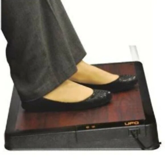 UFO Under Desk Heater With Remote Control - Picture 3 of 12